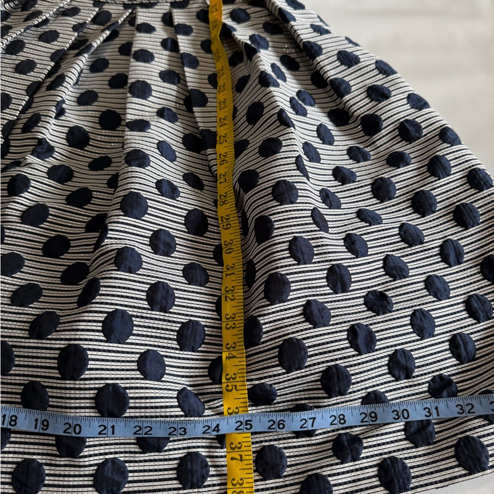 Tahari by Arthur Levine Navy Polka Dot Sleeveless a-line Dress in size 4 - Picture 12 of 13